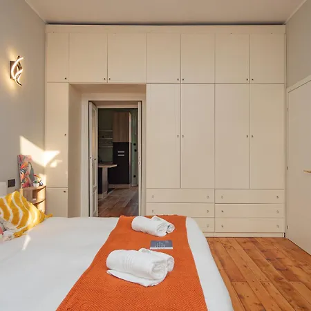 Xenia Apartments - Central Apartment In Porta Romana Milan Exterior photo